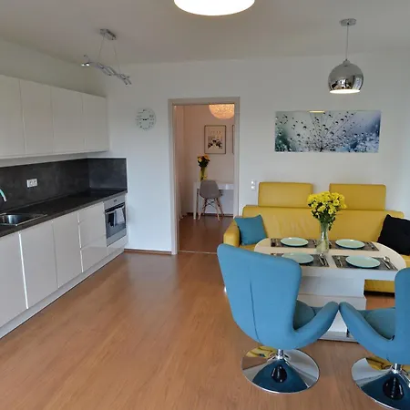 Romantika Na Jezere Apartamento *